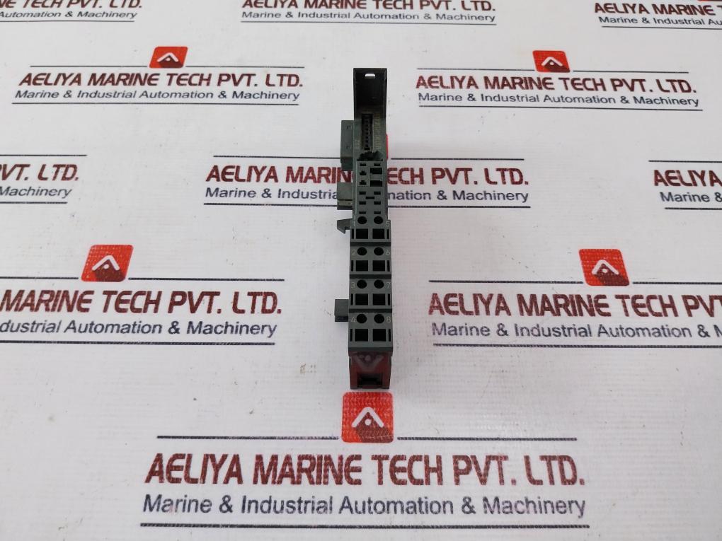 Siemens 6Es7 193-4Cb30-0Aa0 Terminal Module Tm-e15C24-01 60 Gm