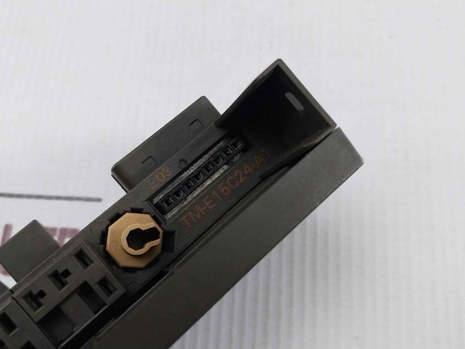 Siemens 6es7 193-4ja00-0aa0 Termination Module Tm-e15c24-a1 E03