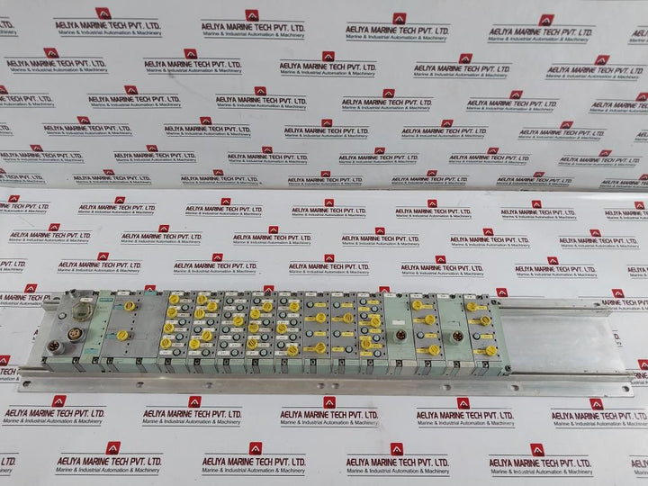Siemens Simatic 6es7 194-4ga60-0aa0 Et 200pro Module Rack