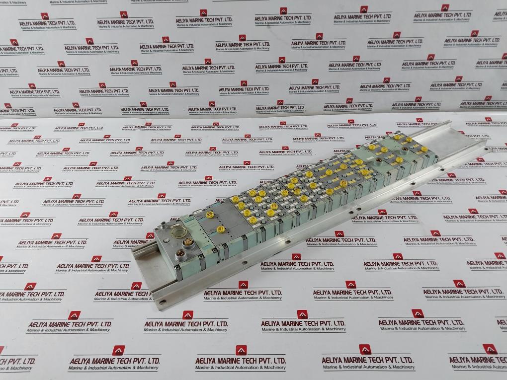 Siemens Simatic 6es7 194-4ga60-0aa0 Et 200pro Module Rack