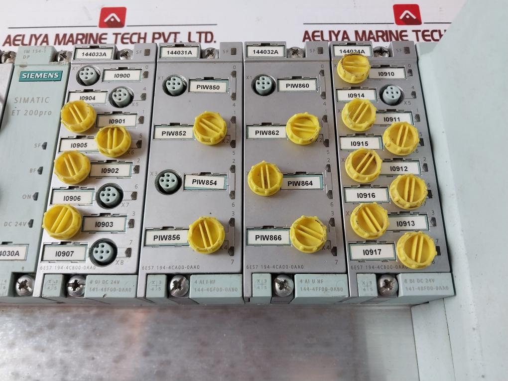 Siemens 6ES7194-4GB60-0AA0 SIMATIC DP Module Rack Broad Version + 3RK1304-0HS00-6AA0 ET 200 RSM Maintenance Switch Module + SIMATIC ET 200pro Multi-functional IO System