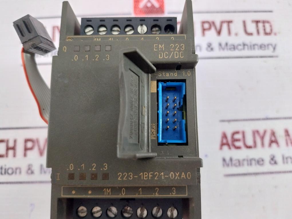 Siemens 6es7 223-1bf21-0xa0 Digital I/o Module Em 223 Dc/dc 4di 4do 24vdc
