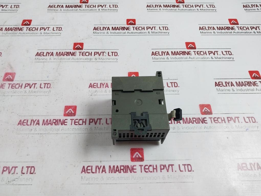Siemens 6Es7 223-1Ph22-0Xa0 Dc/Relay 8X24Vdc Input 15-30V