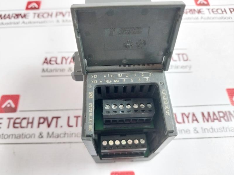 Siemens 6es7 288-2dt16-0aa0 Digital Input/output Module 24vdc 0.75a