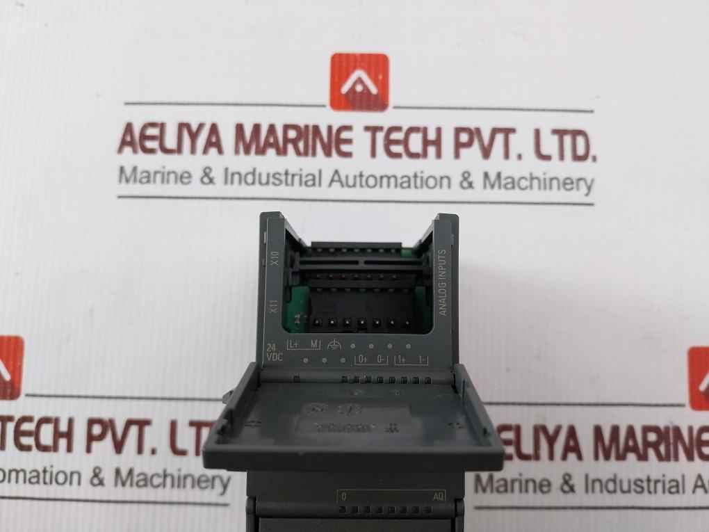 Siemens 6es7 288-3am03-0aa0 Simatic S7-200 Smart Analog Input Module 24vdc