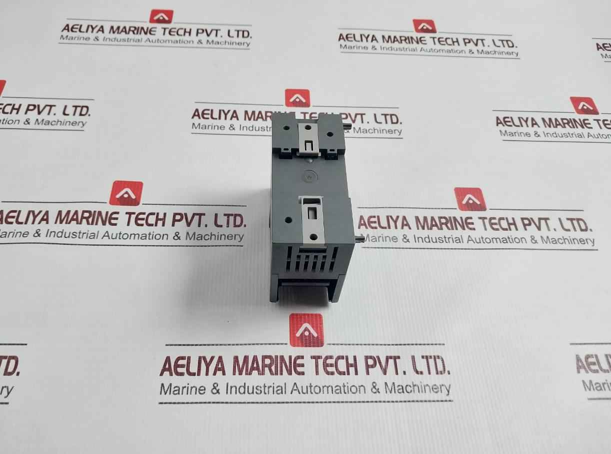 Siemens 6es7 288-3at04-0aa0 Simatic S7-200 Smart Analog Input Module 24 Vdc