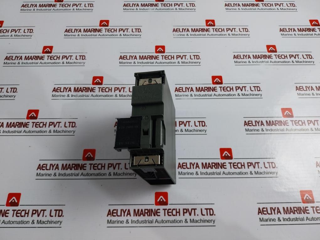 Siemens Simatic S7-300 Central Processing Unit With Mpi Integr. Power Supply 24 V Dc