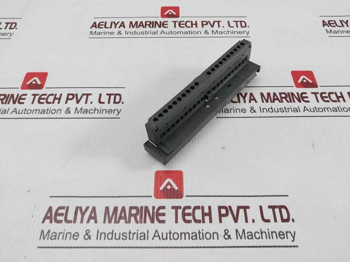 Siemens 6es7 392-1aj00-0aa0 Front Connector Unit E-stand 02