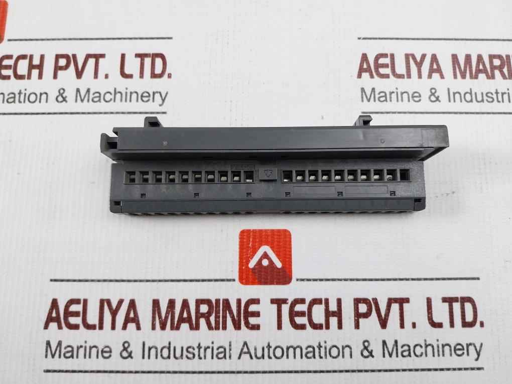 Siemens 6es7 392-1aj00-0aa0 Simatic S7 Terminal Module (e-stand 02)