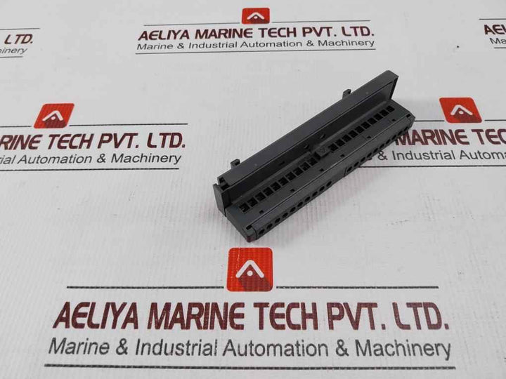 Siemens 6es7 392-1aj00-0aa0 Terminal Block Module For S7-300