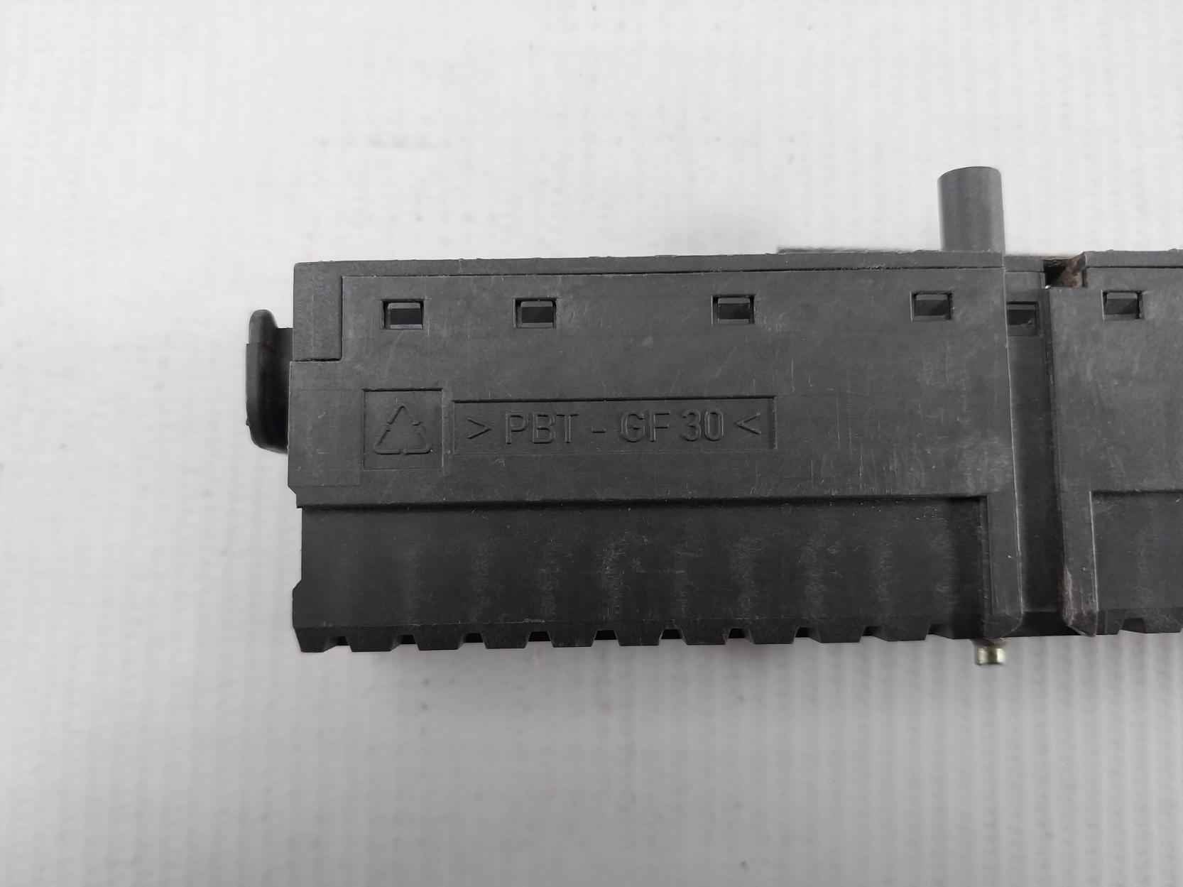 Siemens 6es7 392-1am00-0aa0 Front Connector Unit
