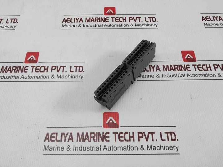 Siemens 6es7 392-1am00-0aa0 Front Connector Unit E-stand 01