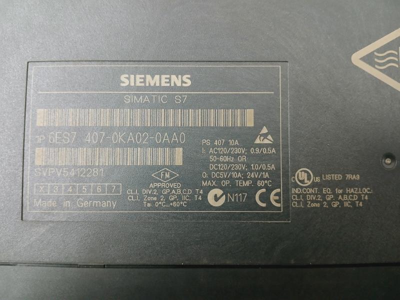 Siemens 6es7 407-0ka02-0aa0 Simatic S7-400 Power Supply Ac120/230v 0.9/0.5a