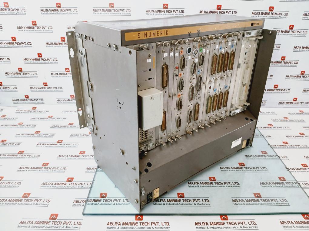 Siemens 6Fc3441-0Fa-z Sinumerik 3M Complete Rack Built-in Power Supply