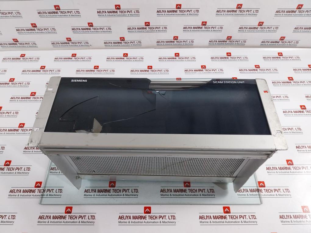 Siemens 6MD9124-0BB11-0BA0 SICAM Station Unit 110-230V AC/DC(Front Glass Broken)