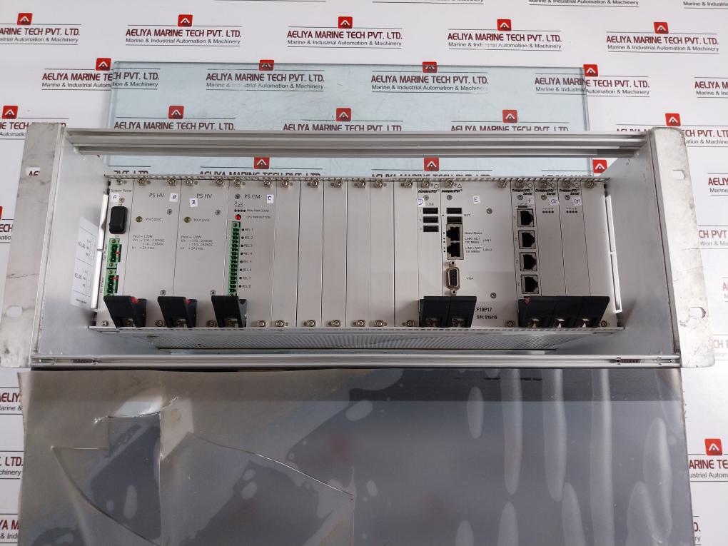 Siemens 6Md9124-0Bb11-0Ba0 Sicam Station Unit 110-230V Ac/Dc(Front Glass Broken)