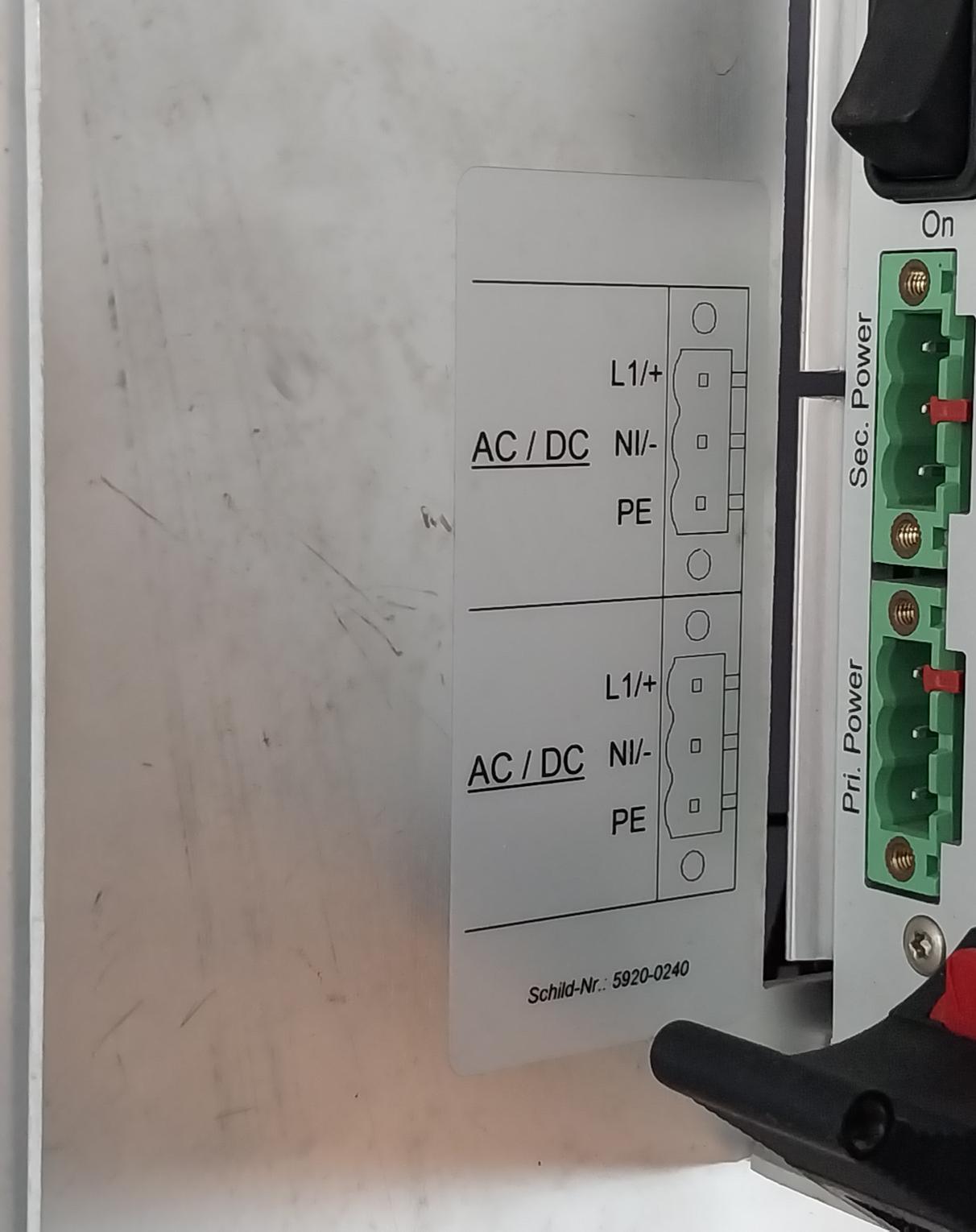 Siemens 6md9124-0bb11-0ba0 Sicam Station Unit V2.40 Compactpci