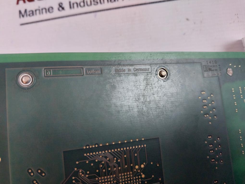 Siemens 6Md9124-0Bb11-0Ba0 Sicam Station Unit V2.40 Compactpci