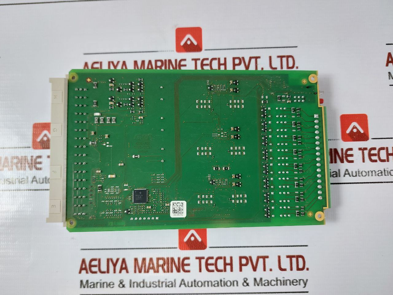 Siemens 6Md9124-0Bb11-0Ba0 Sicam Station Unit V2.40 Compactpci
