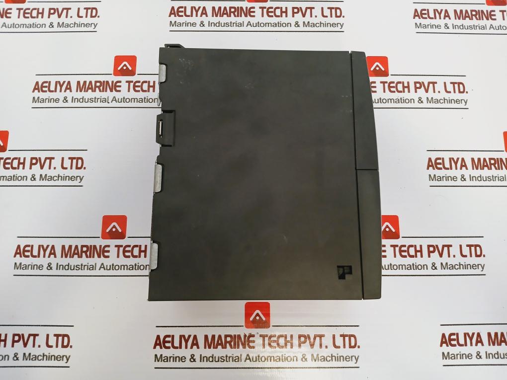 Siemens 6SE6440-2AB13-7AA1 Inverter Micromaster 440 200-240V