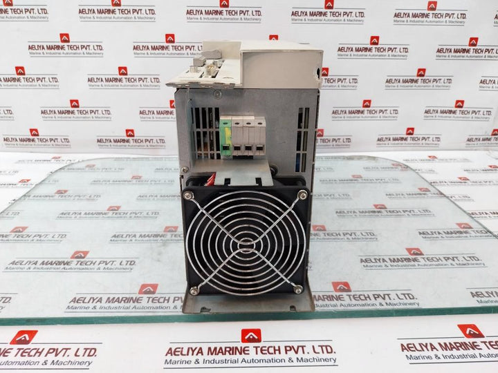 Siemens 6Se7021-8Tp50-z Masterdrives Mc Dc/Ac Drive Dc 510  650V