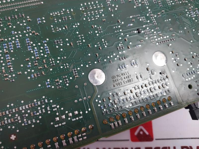 Siemens 6se7090-0xx84-0ab0 Closed-loop And Open-loop Control Module V03 Es002