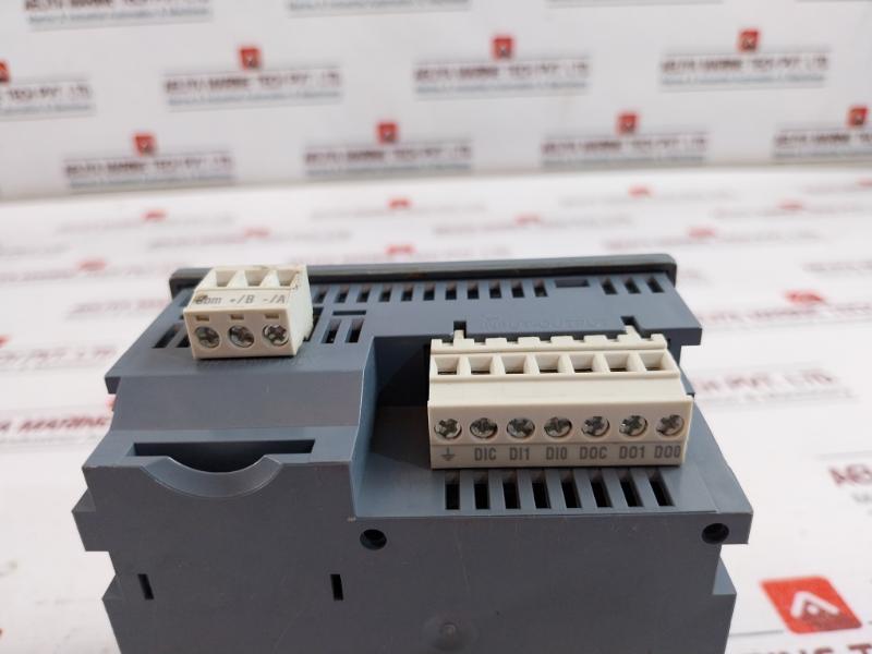 Siemens 7Km3133-0Ba00-3Aa0 Sentron Pac3100 Power Monitoring Device 100-240V 50/60Hz 10Va