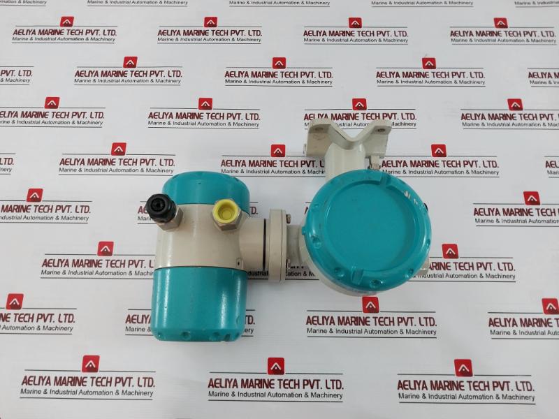 Siemens 7Me2600-3Sb14-2Ag4-z Magnetic Flowmeter With Dn100 Pn16 Flange 4Lp 014040938-088