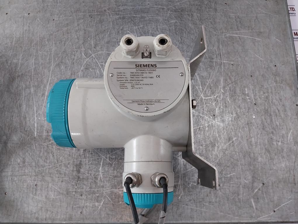 Siemens 7Me3300-1Ah10-1Nb0/ 7Me3050-0Ba10-1Ba1 Ultrasonic Flow Transmitter Set