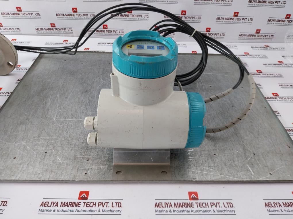 Siemens 7Me3300-1Ah10-1Nb0/ 7Me3050-0Ba10-1Ba1 Ultrasonic Flow Transmitter Set