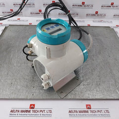 Siemens 7Me3300-1Ah10-1Nb0/ 7Me3050-0Ba10-1Ba1 Ultrasonic Flow Transmitter Set