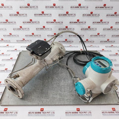 Siemens 7Me3300-1Ah10-1Nb0/ 7Me3050-0Ba10-1Ba1 Ultrasonic Flow Transmitter Set
