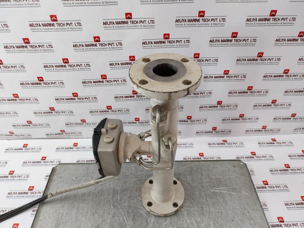 Siemens 7Me3300-1Ah10-1Nb0/ 7Me3050-0Ba10-1Ba1 Ultrasonic Flow Transmitter Set