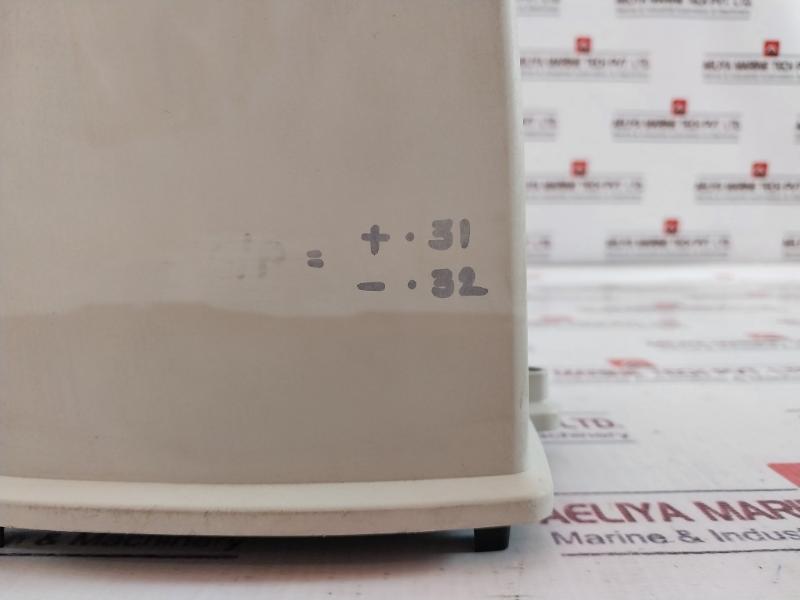 Siemens 7Me6910-1Aa10-1Aa0 Flowmeter Transmitter 115/230 Vac 50/60 Hz 17 Va