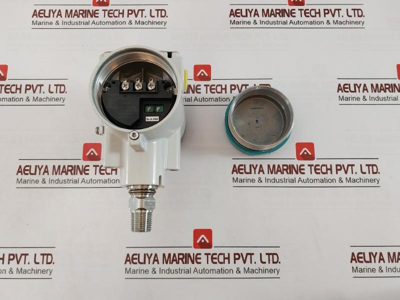 Siemens 7Mf0300-1Qf01-5Sf2-z Pressure Transmitter A5E35435362 4-20Ma Hart 10.5-45V