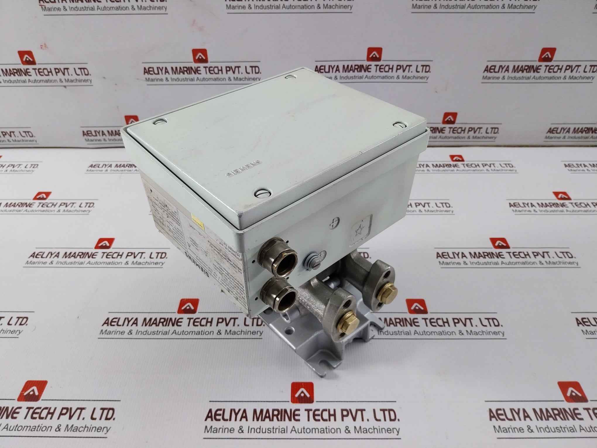 Siemens 7Mf1104-2Aa11-1Be1 Teleperm Transducer For Differential-pressure 220V-63