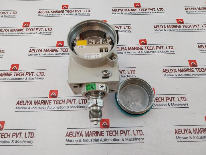 Siemens SITRANS P 7MF4033-1EA00-1AB7-Z Pressure Transmitter IP65