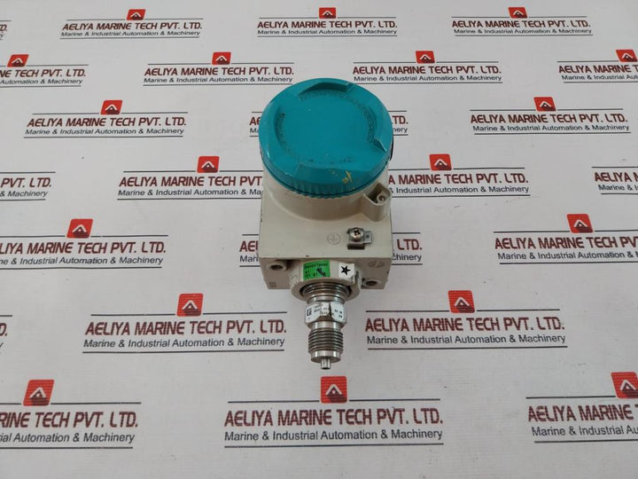 Siemens SITRANS P 7MF4033-1EA00-1AB7-Z Pressure Transmitter IP65
