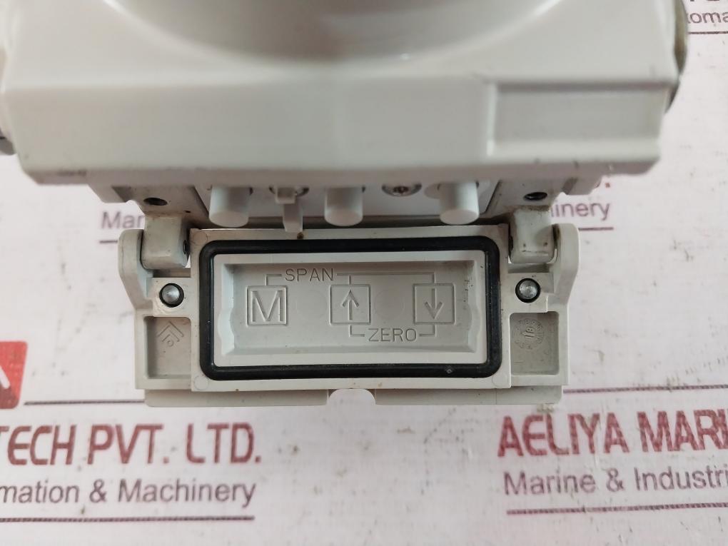Siemens 7Mf4033-1Fa10-2Ac7-z Transmitter For Pressure N1K8179000005 A5E31200105