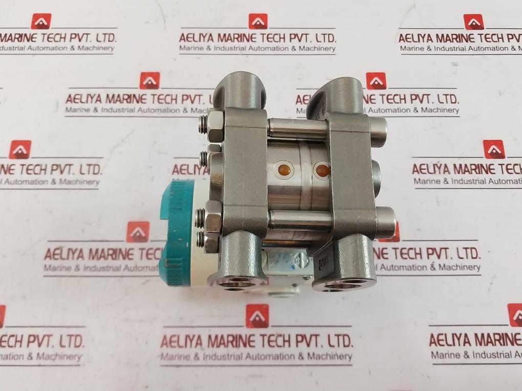 Siemens Sitrans P Ds Iii 7Mf4433-1Ca02-2Ac7-z Differential Pressure Transmitter A5E31200105