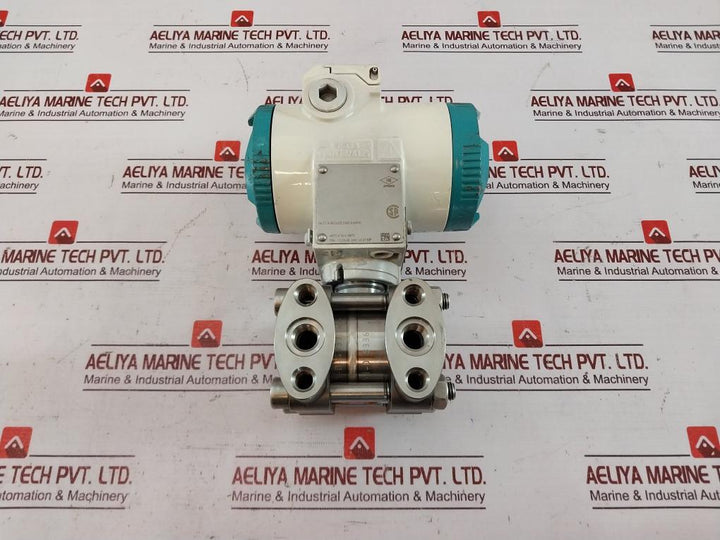 Siemens Sitrans P Ds Iii 7Mf4433-1Ca02-2Ac7-z Differential Pressure Transmitter A5E31200105