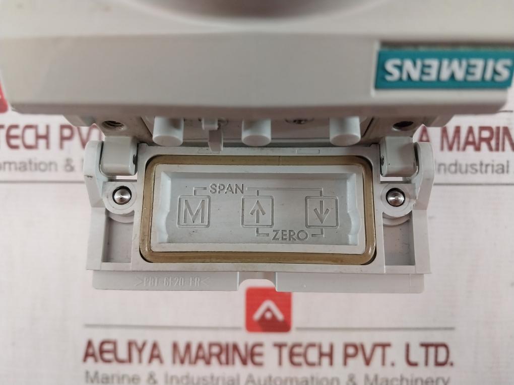 Siemens 7Mf4433-1Ca02-2Nc1 Differential Pressure Transmitter 4-20Ma 30V 100Ma 0.