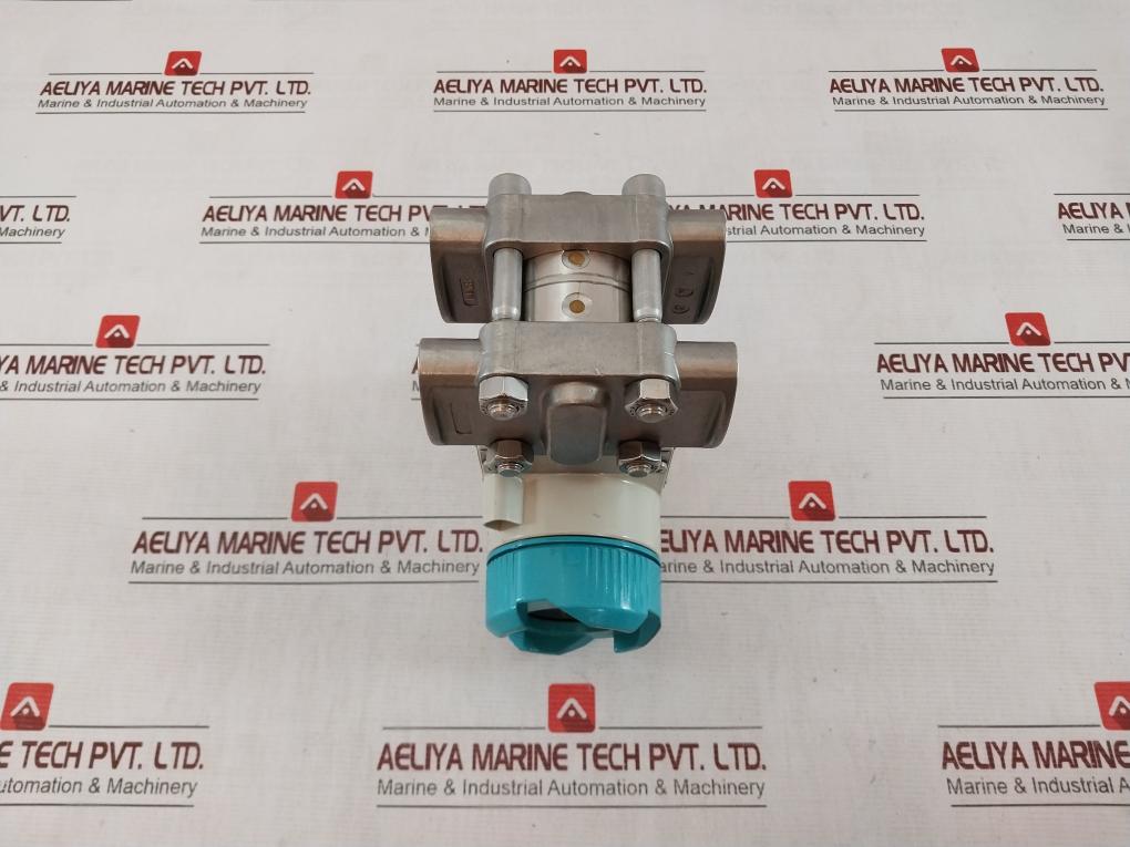 Siemens 7Mf4433-1Ca02-2Nc1 Differential Pressure Transmitter 4-20Ma 30V 100Ma 0.