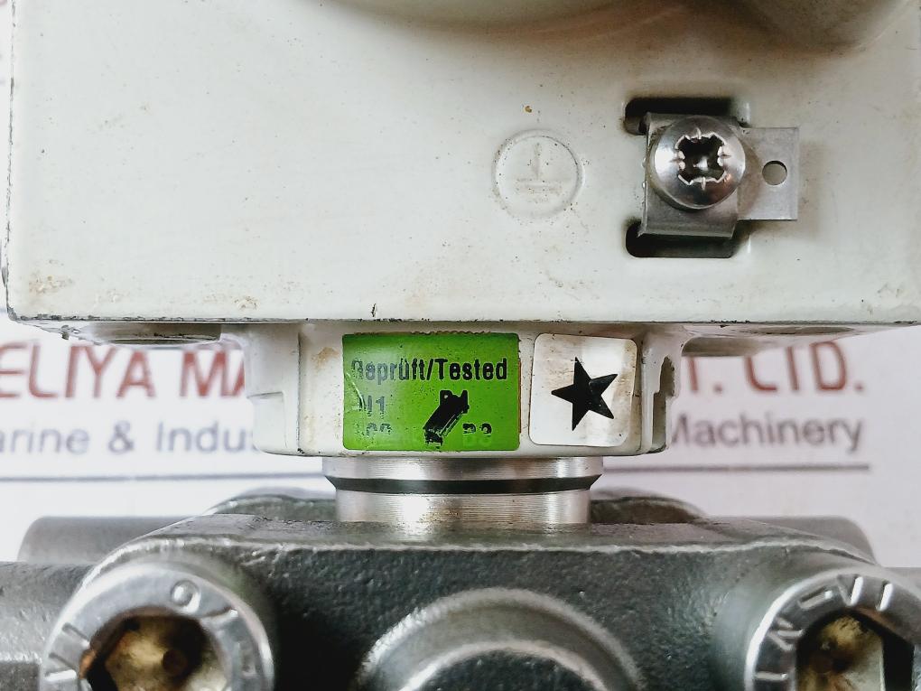 Siemens 7Mf4433-1Ca02-2Nc1 Sitrans P Differential Pressure Transmitter