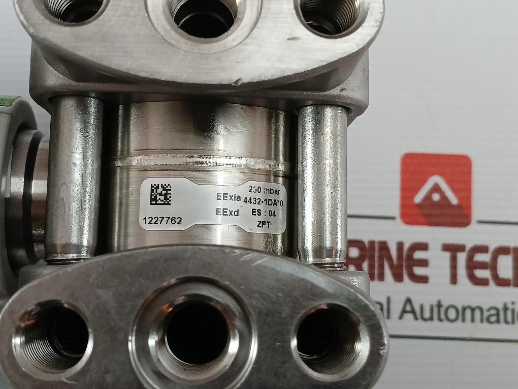 Siemens 7Mf4433-1Da02-2Ac1 Differential Pressure Transmitter 25-250 Mbar