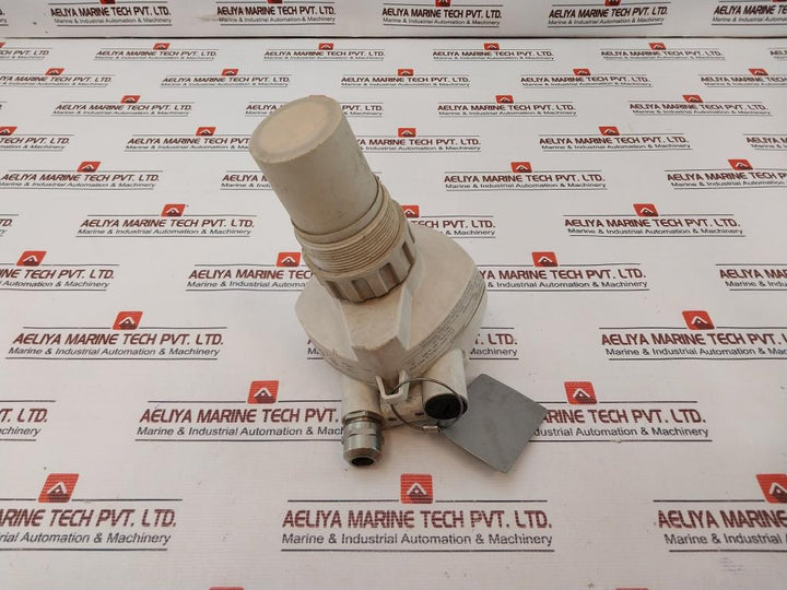 Siemens 7Ml5221-1Db11 Ultrasonic Level Transmitter