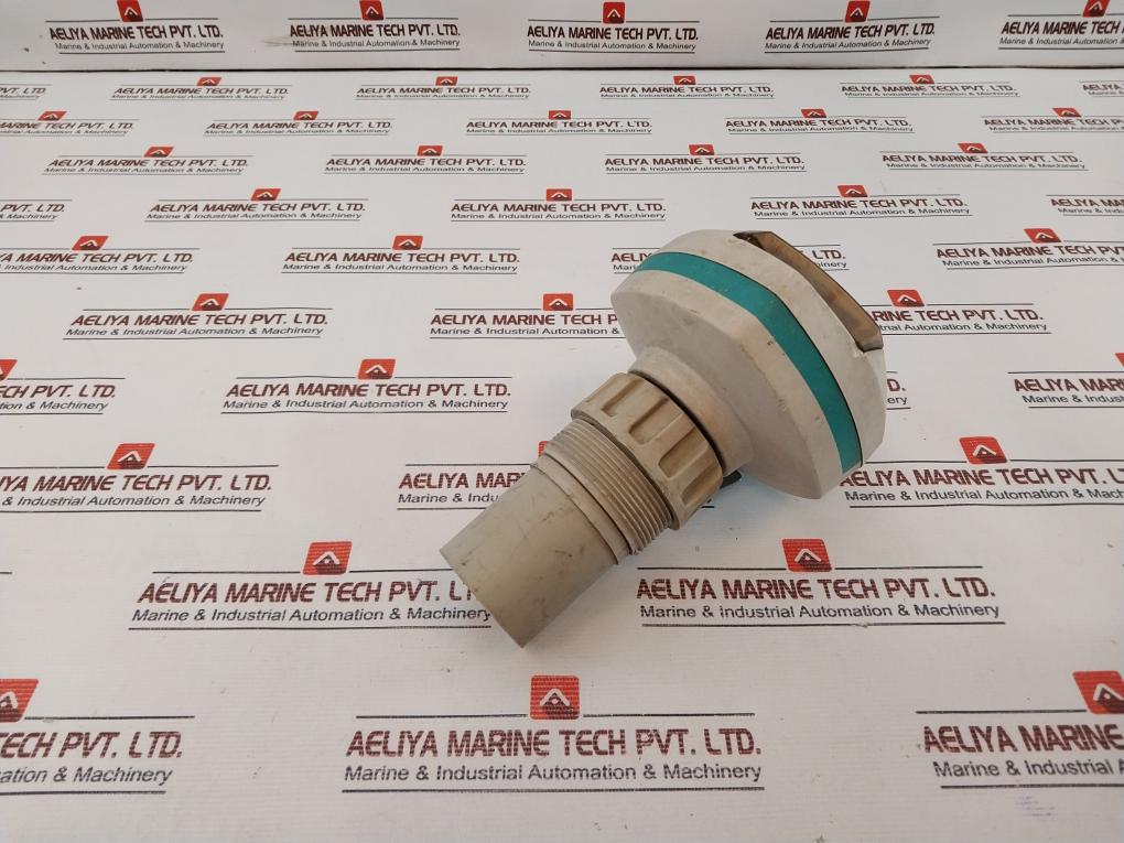 Siemens 7Ml5221-1Db11 Ultrasonic Level Transmitter