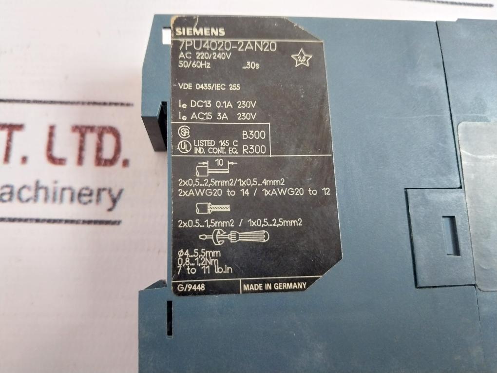 Siemens 7Pu4020-2An20 On Delay Time Relay 1.5-30S