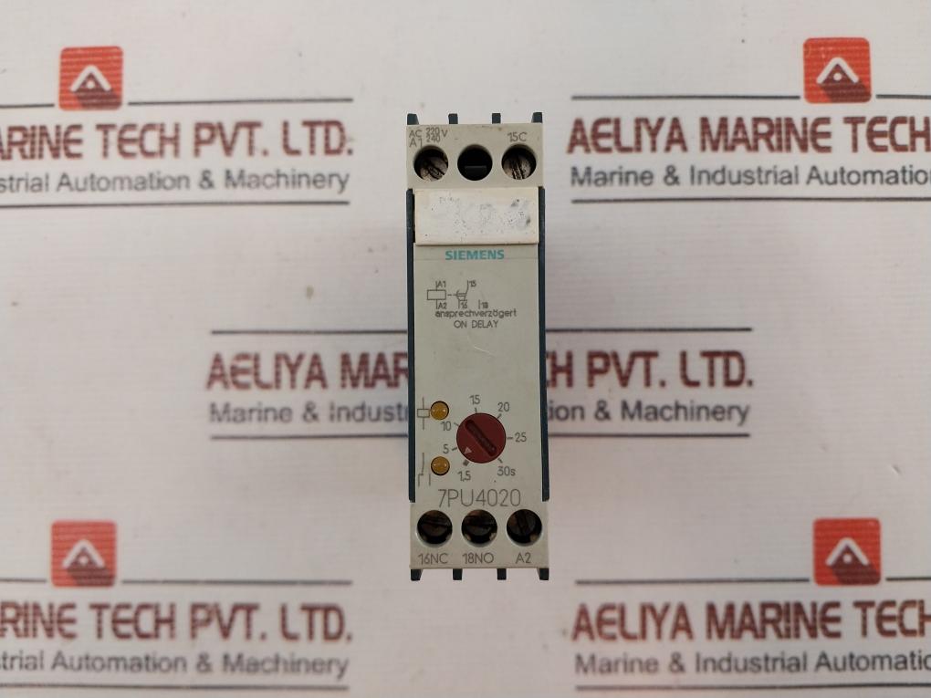 Siemens 7Pu4020-2An20 Timing Relay 30S 50/60Hz