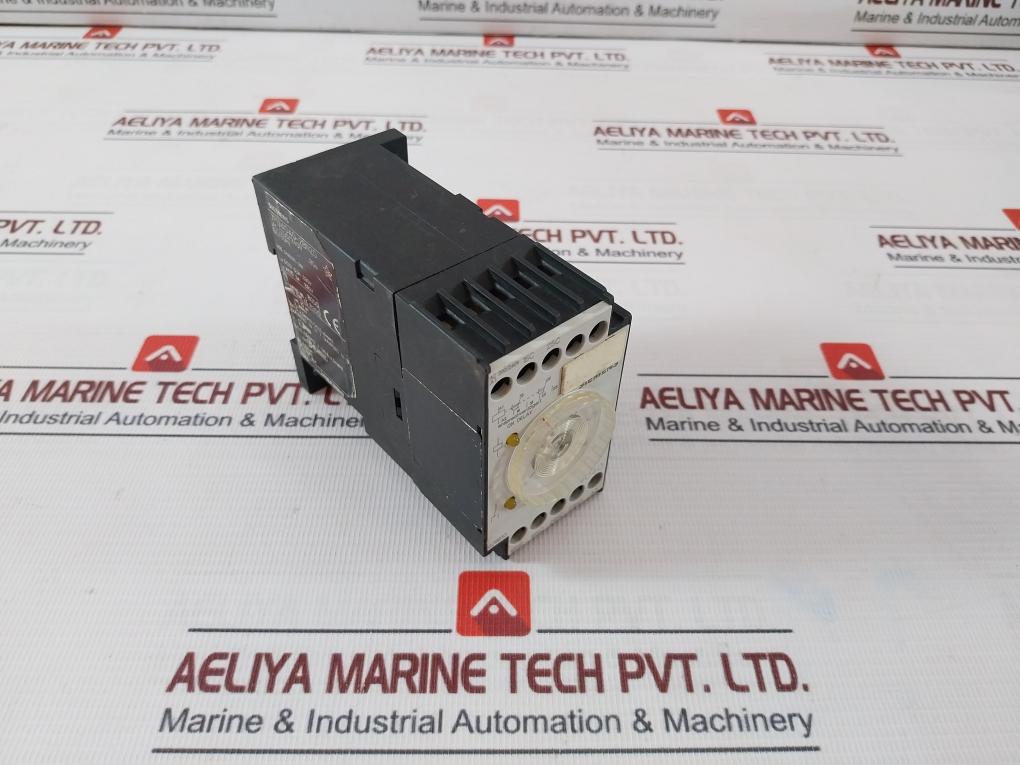 Siemens 7Pu4040-2Bn20 Time Delay Relay Ac 200/240V 50/60Hz G/9810 B300 R300